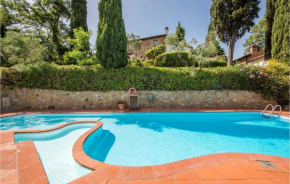 Nice apartment in Montaione with Outdoor swimming pool, WiFi and 2 Bedrooms